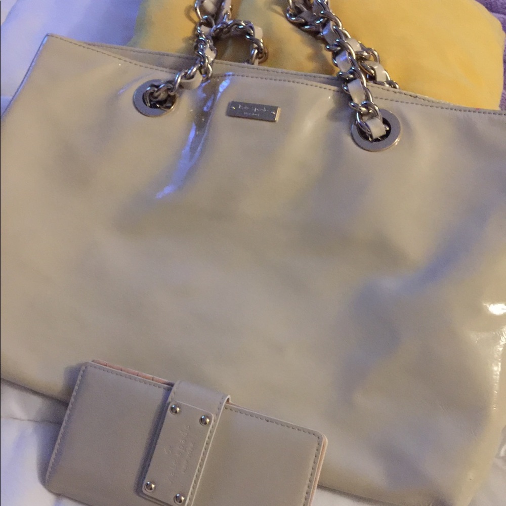 Kate Spade💕 - Picture 2 of 6